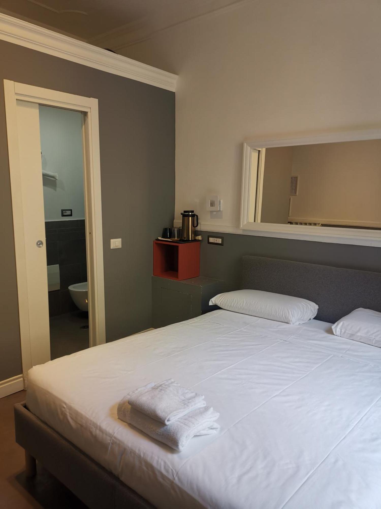 I Love Roma Guest House מראה חיצוני תמונה